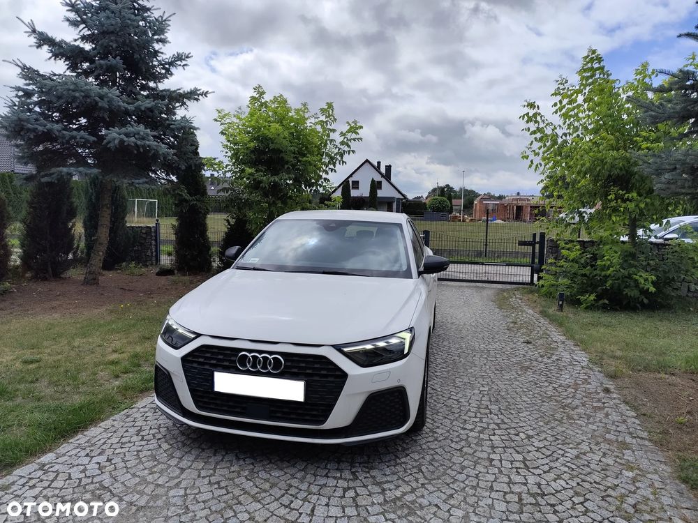 Audi A1 Sportback 25 TFSI Advanced - 4