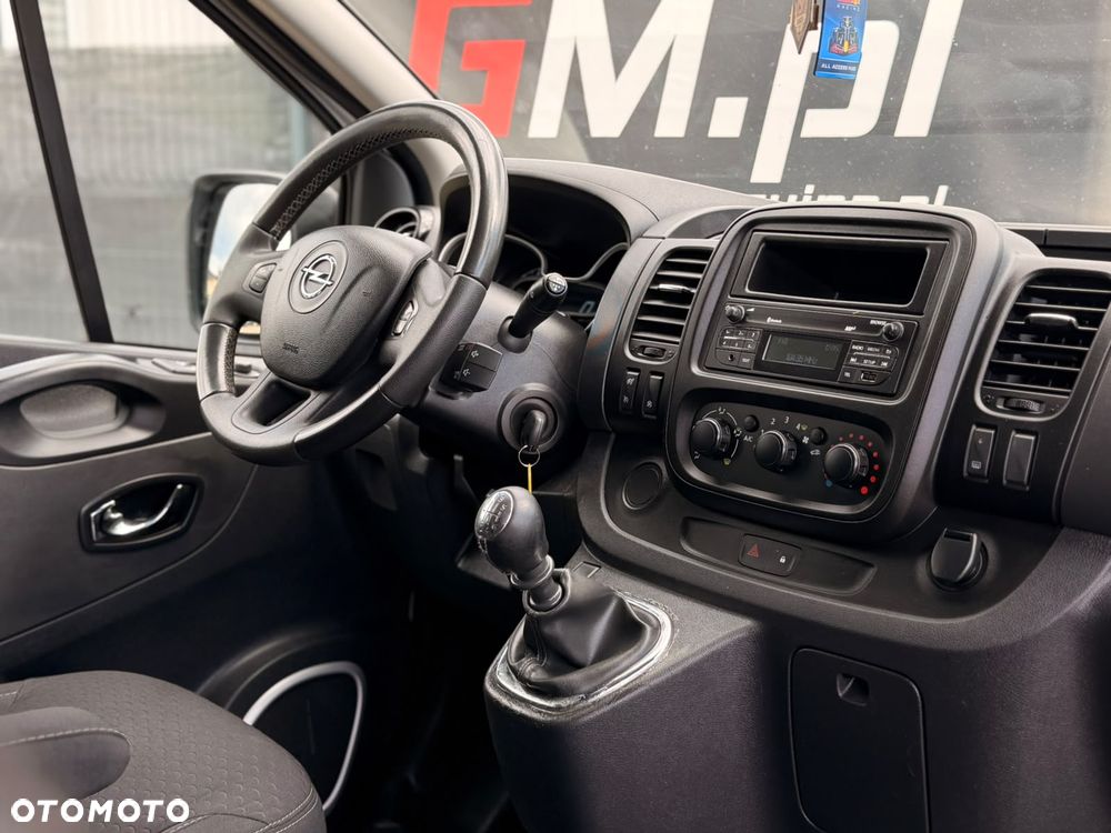 Opel Vivaro - 9