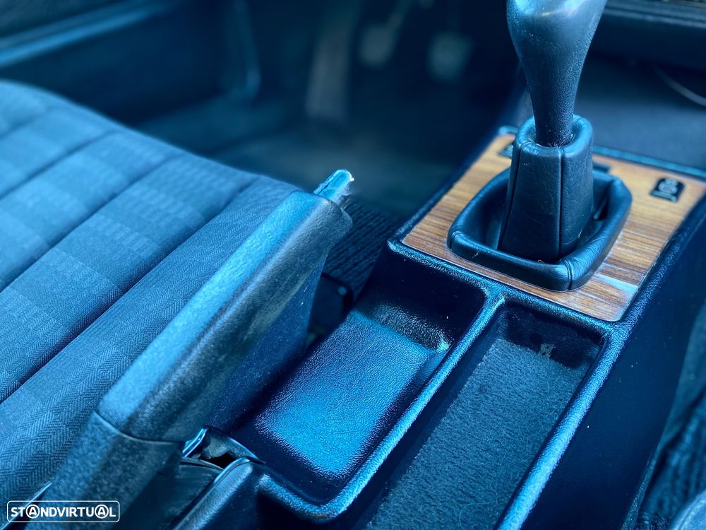 Mercedes-Benz W201 (1982-1993) 190 E 1.8 - 14