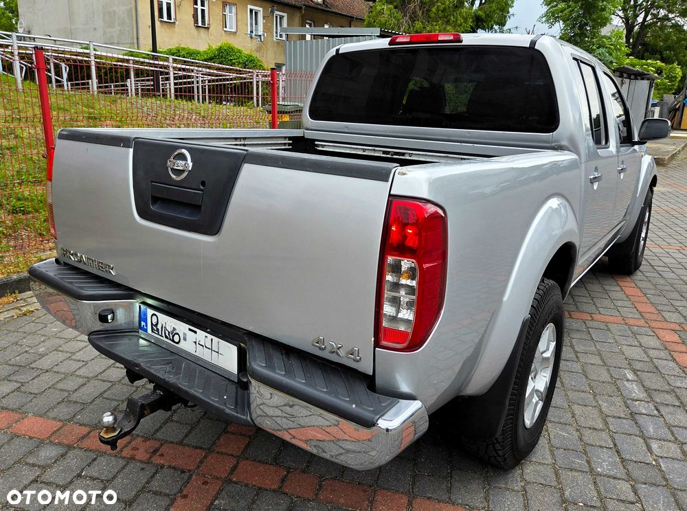 Nissan Frontier - 5