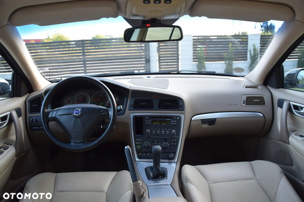 Volvo S60 2.4 Momentum - 8