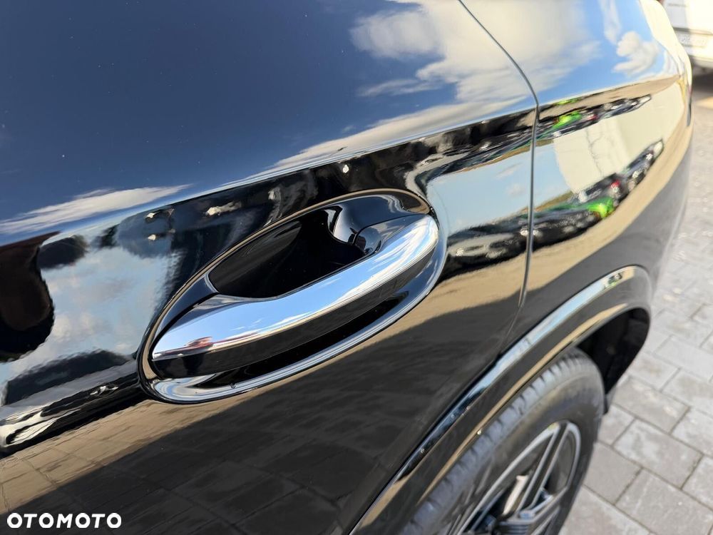 Mercedes-Benz GLC 200 d mHEV 4-Matic AMG Line - 17