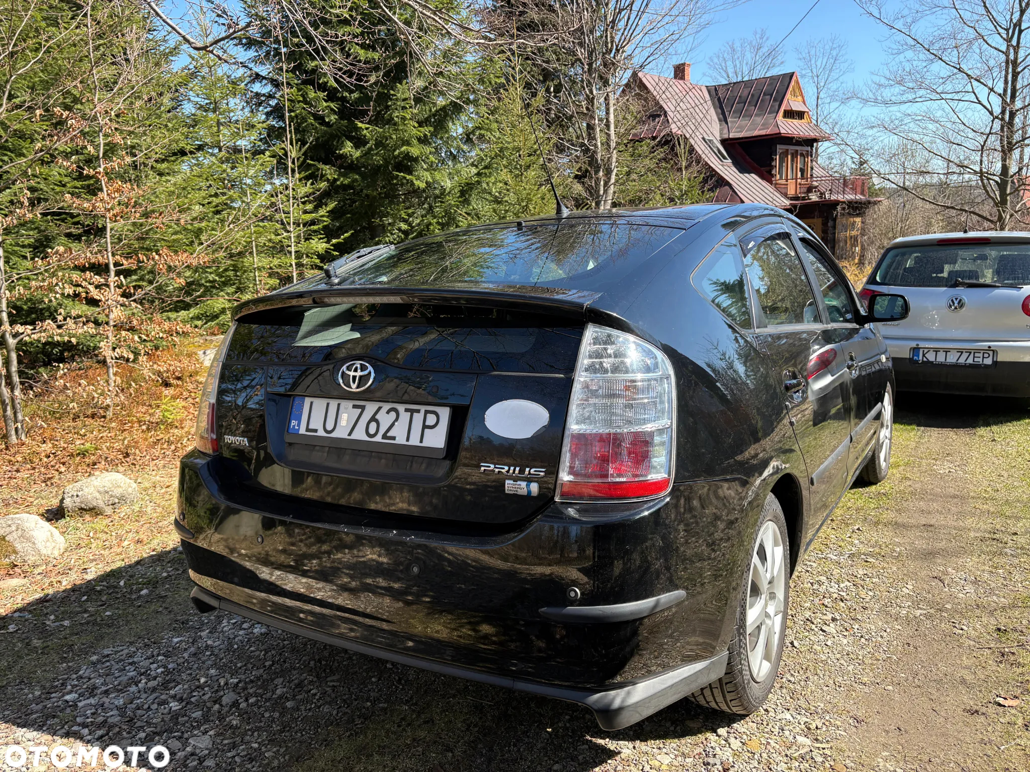 Toyota Prius (Hybrid) Executive - 5