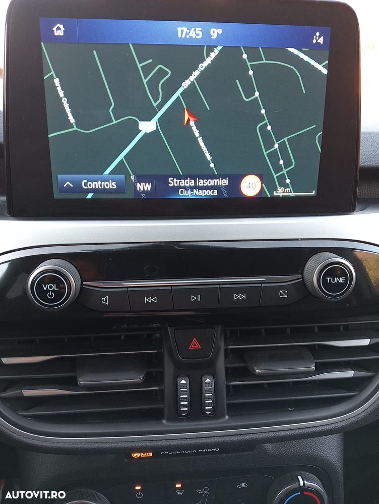 Ford Kuga 2.0 EcoBlue A8 AWD ST Line - 13