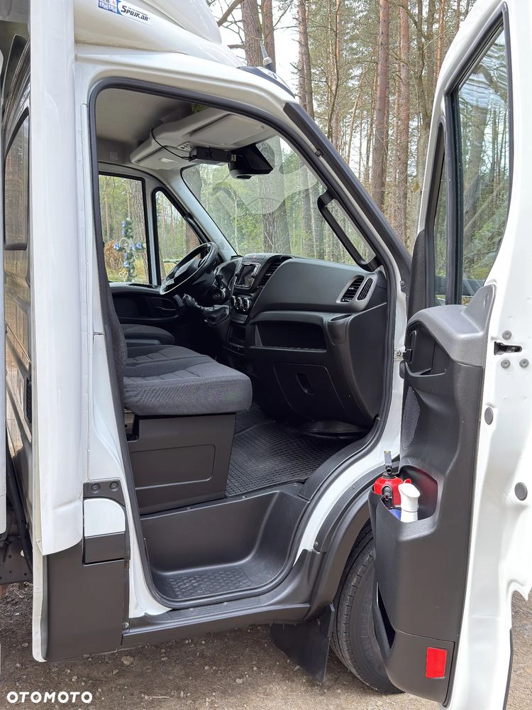 Iveco DAILY - 11