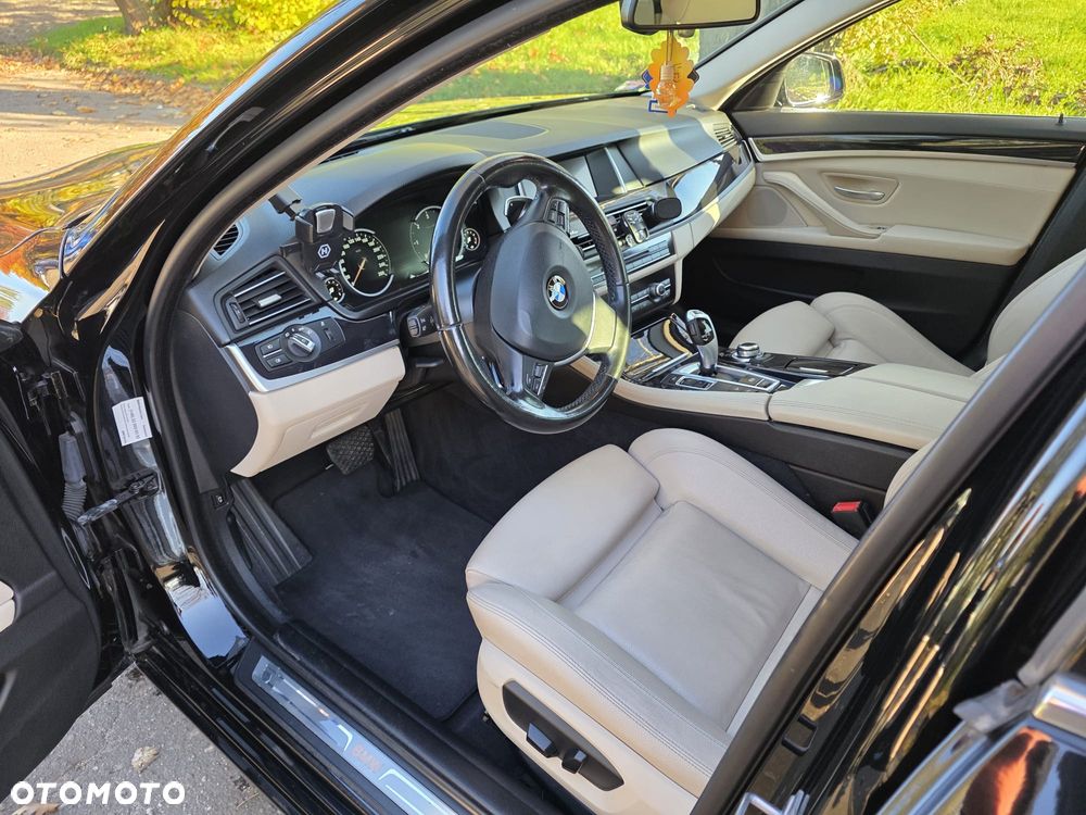 BMW Seria 5 520d - 6