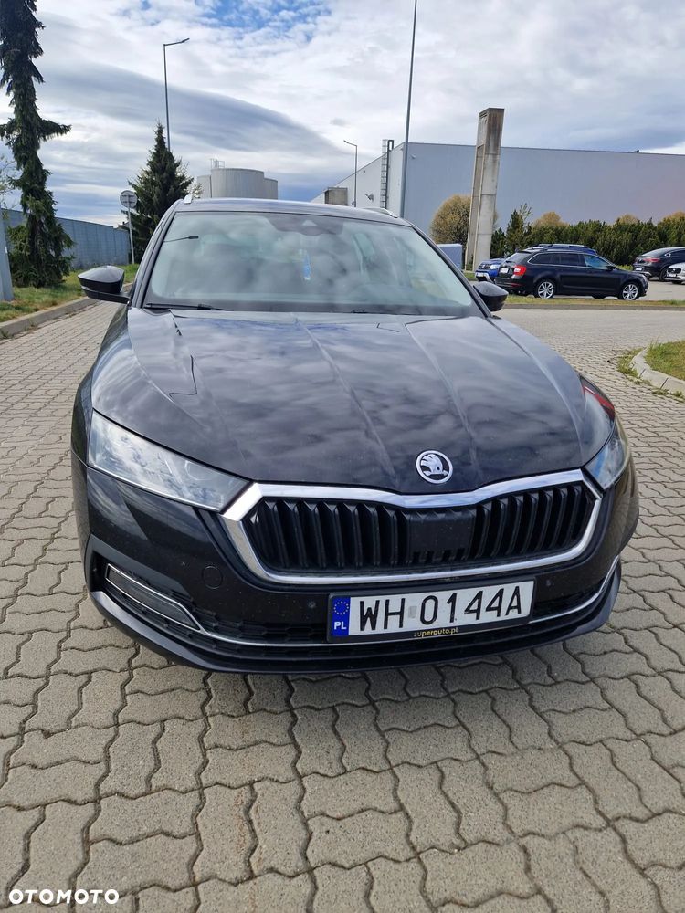 Skoda Octavia 1.5 TSI ACT Active - 11