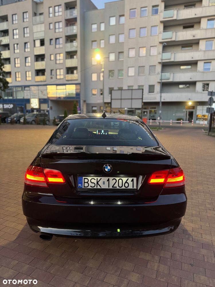 BMW Seria 3 320d - 13