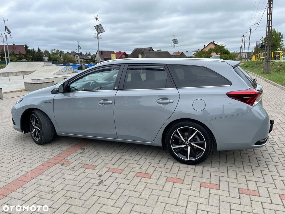 Toyota Auris 1.8 VVT-i Automatik Team Deutschland - 6