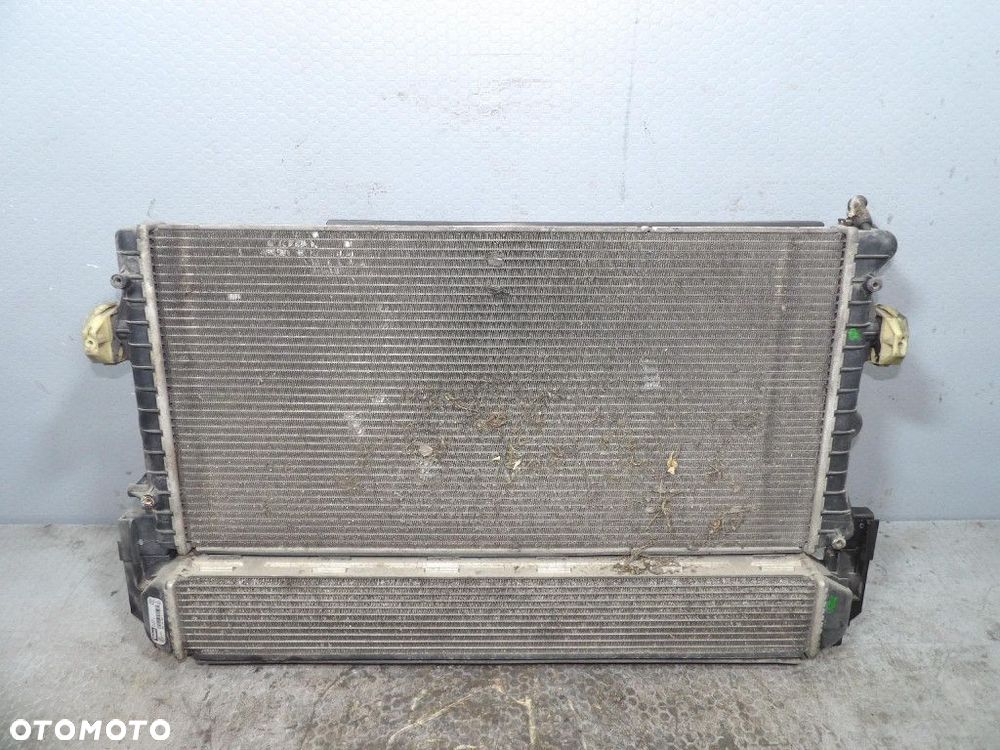SKODA RAPID 1.4TDI 90KM CHŁODNICA WODY INTERCOOLER WENTYLATOR - 1