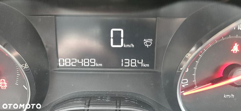 Peugeot 208 1.2 VTi Active - 10