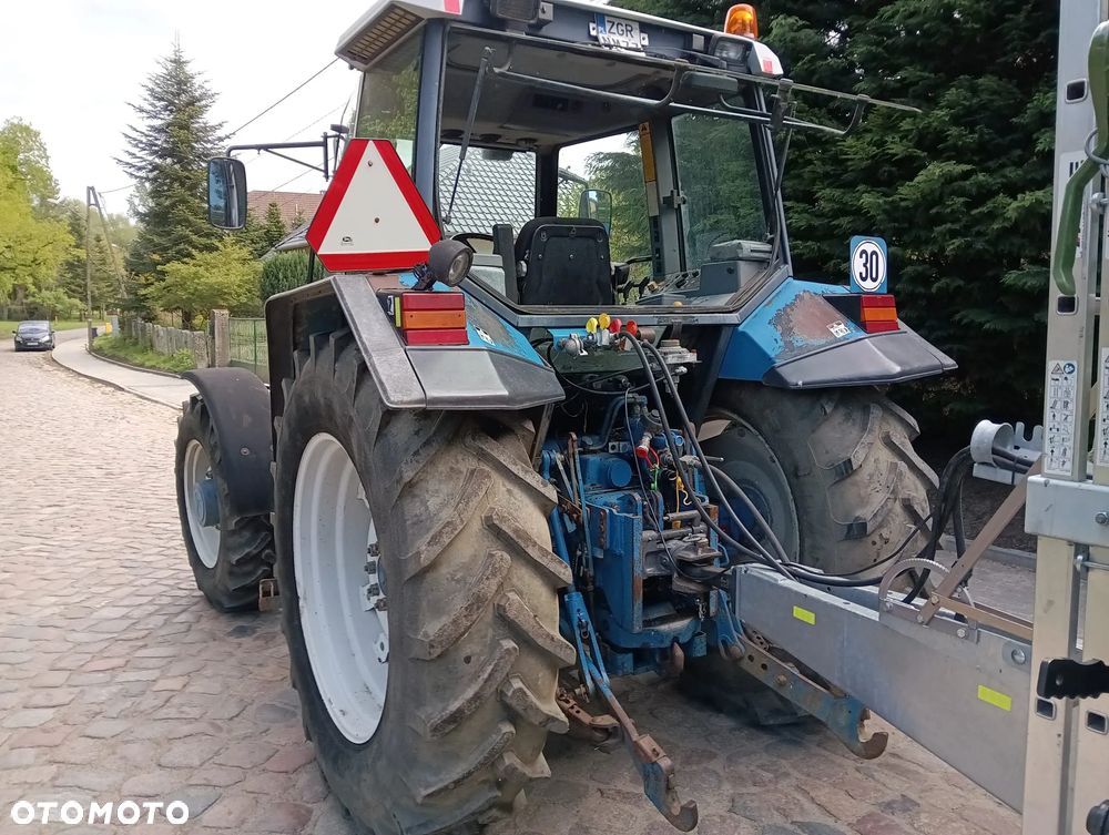 Ford 8340 - 3
