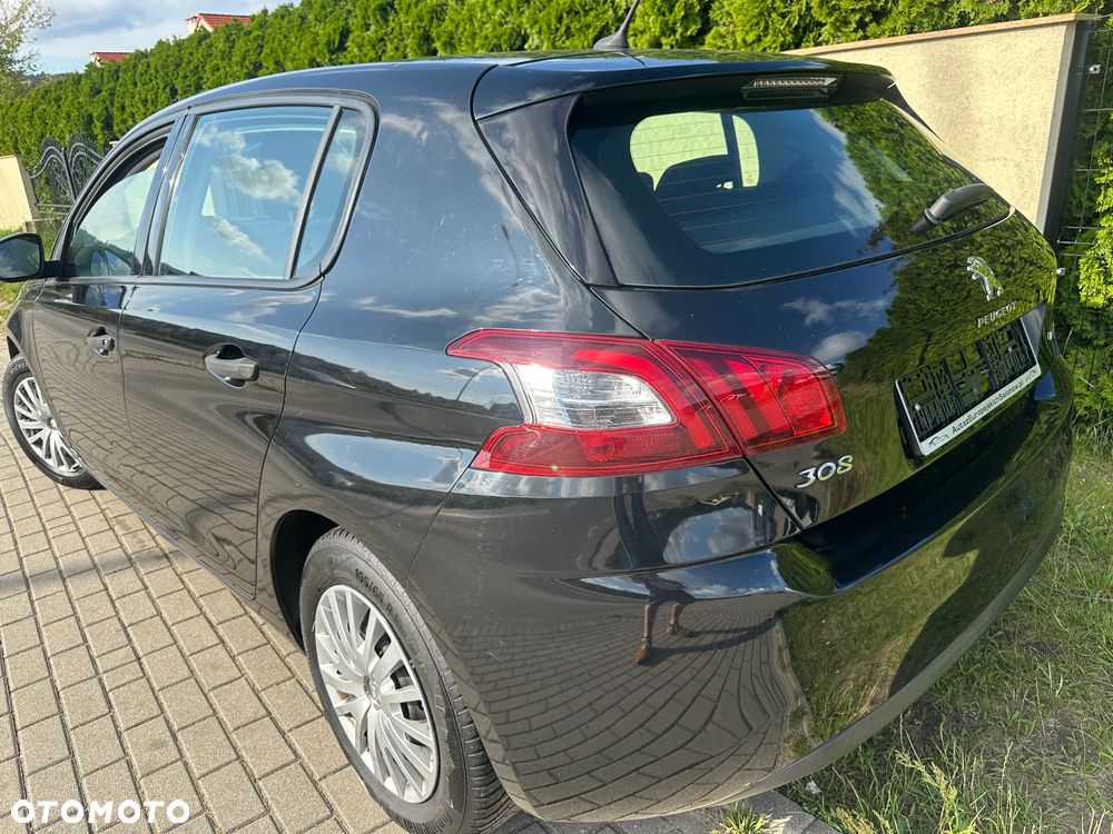 Peugeot 308 1.2 PureTech Access S&S - 11