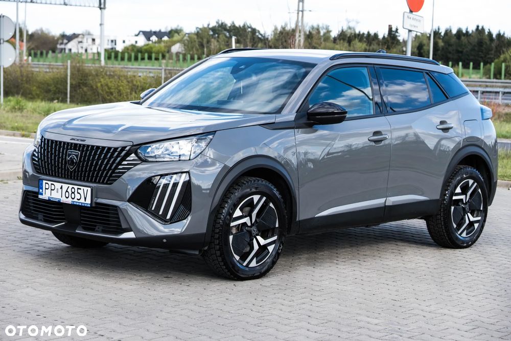 Peugeot 2008 PureTech mHEV Active e-DCS6 - 17