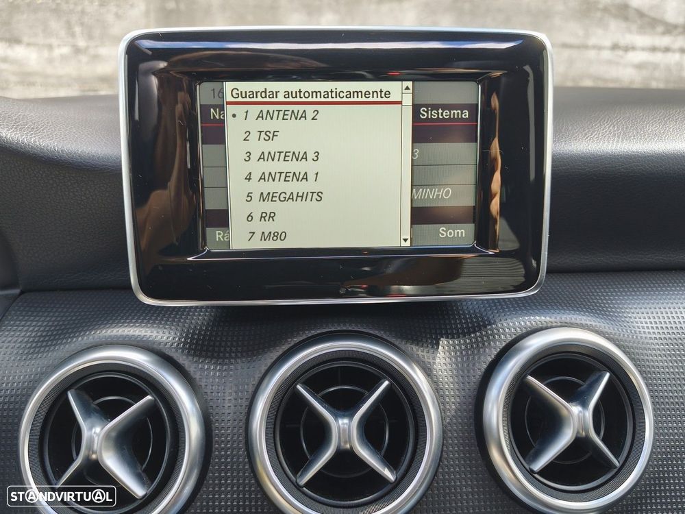 Mercedes-Benz A 180 CDI BlueEFFICIENCY - 17
