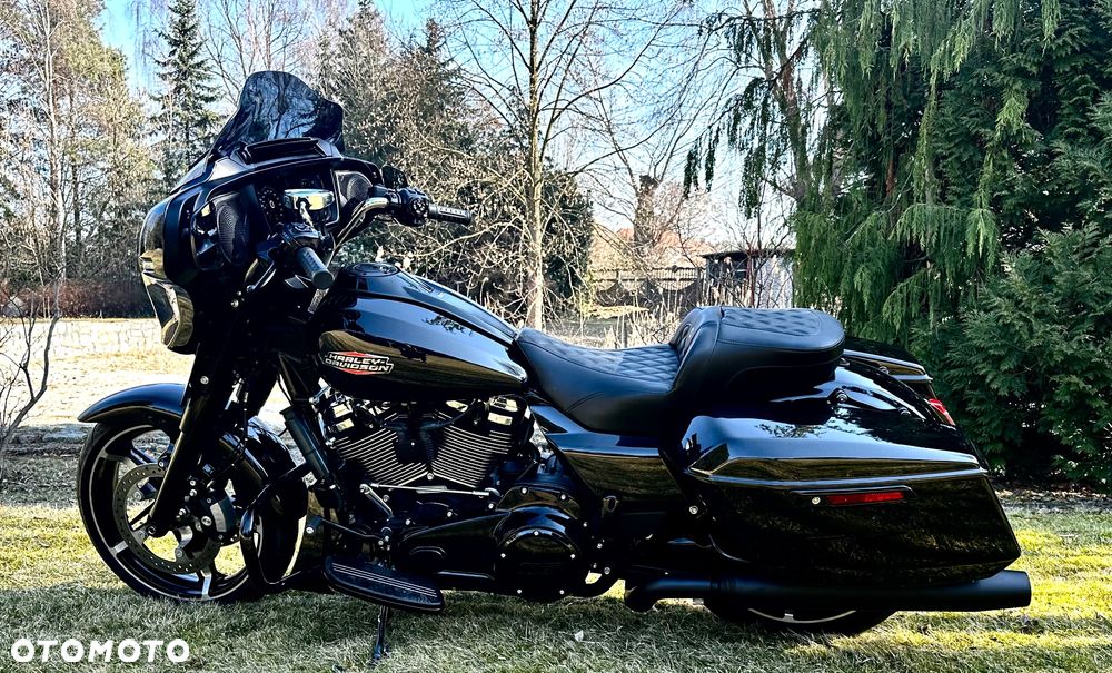 Harley-Davidson Touring Street Glide - 8