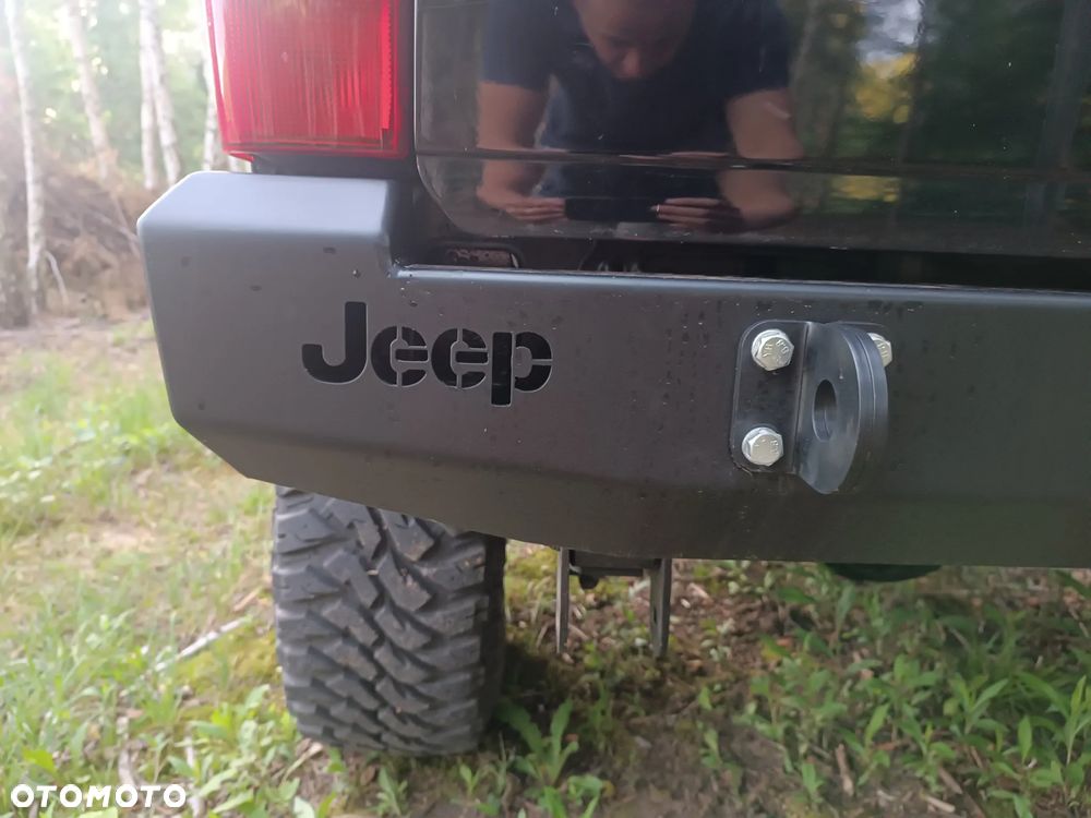 Jeep Cherokee 4.0 Limited - 18