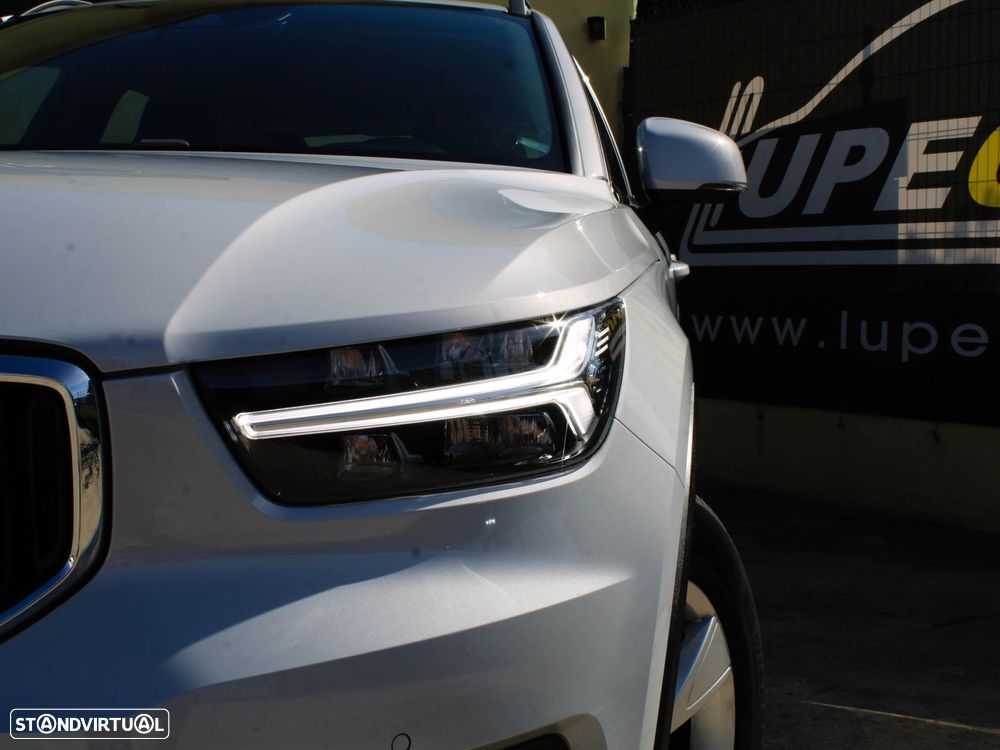 Volvo XC 40 1.5 T2 Momentum Core - 10