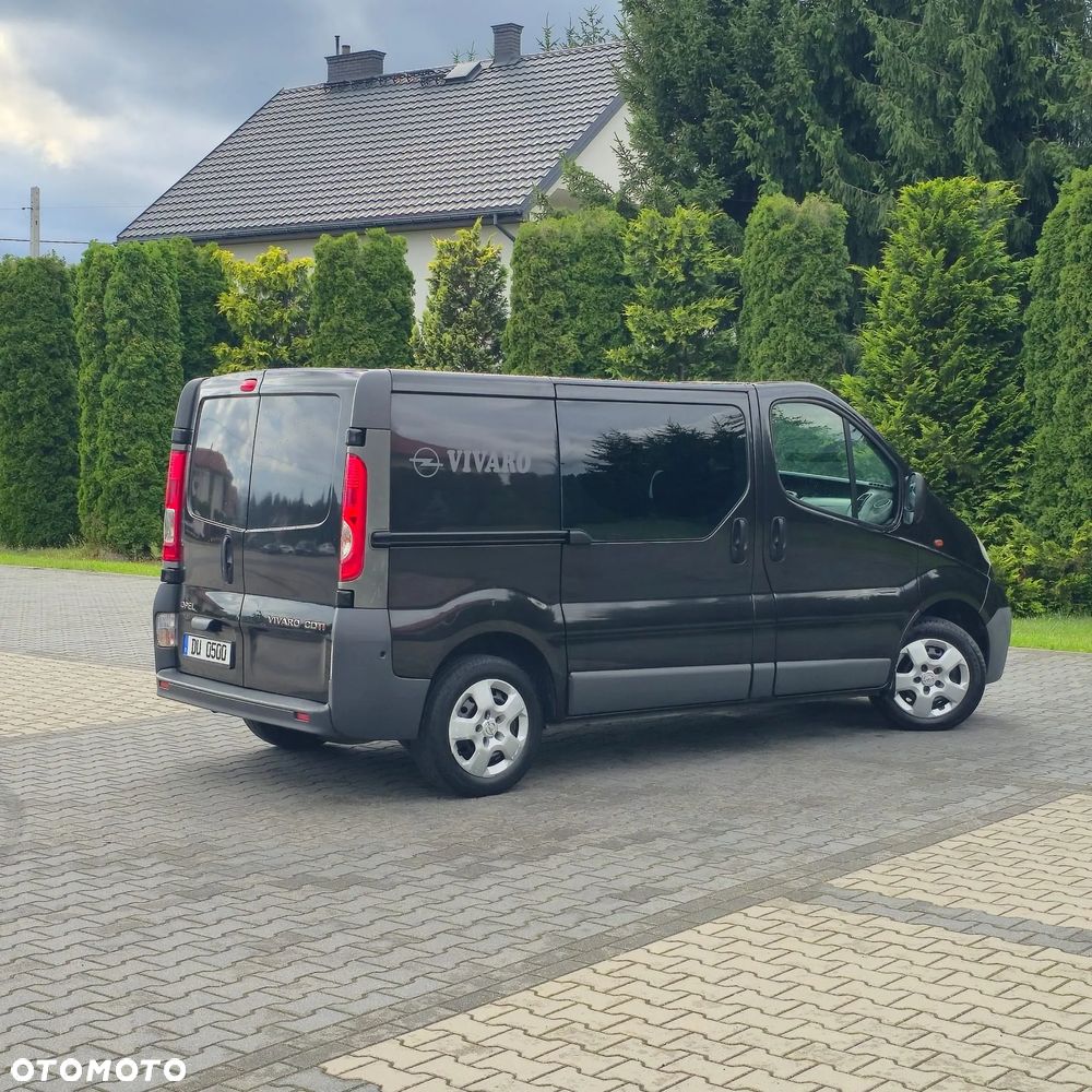 Opel Vivaro - 18
