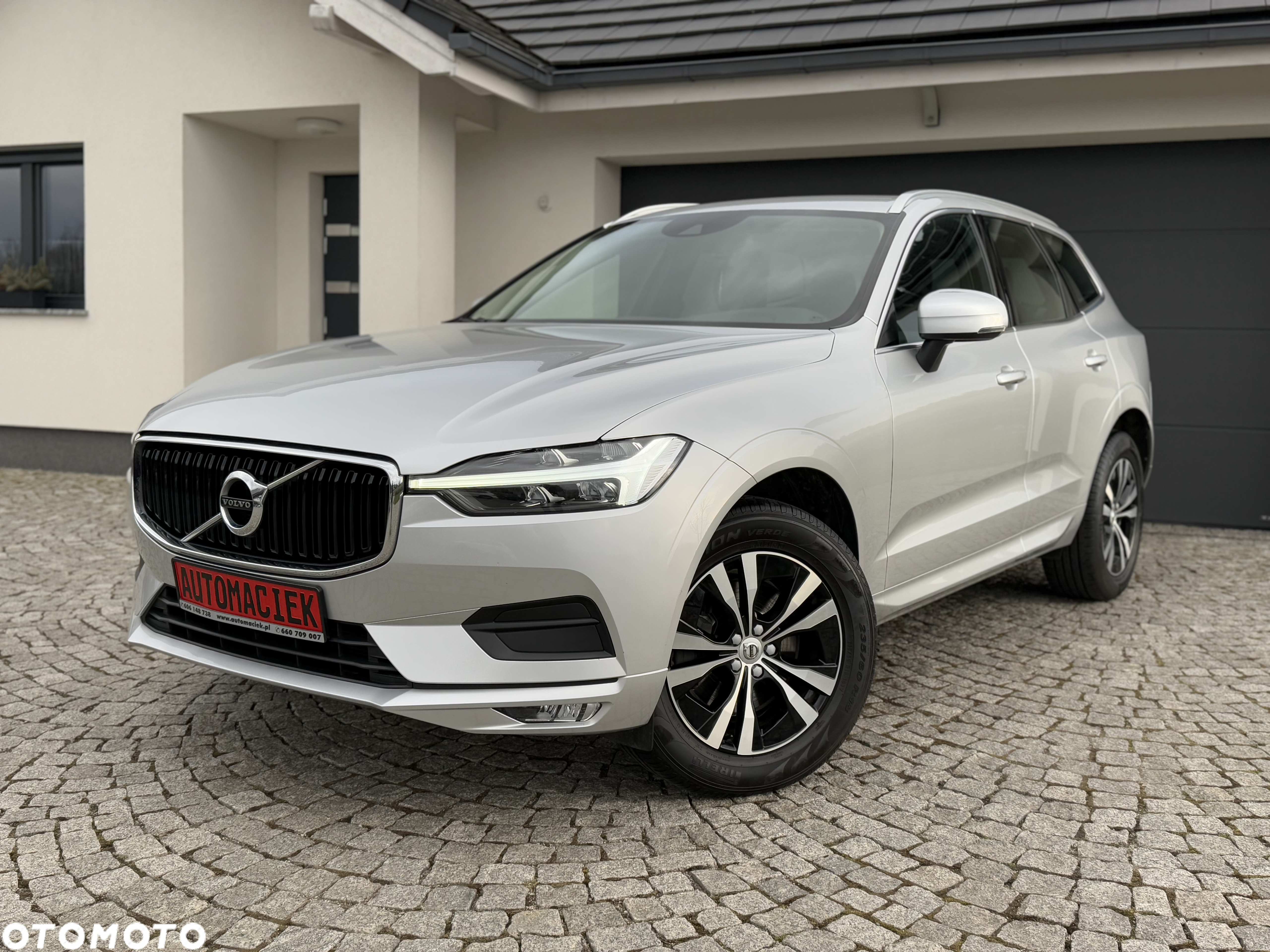 Volvo XC 60 B4 D Geartronic Momentum Pro - 5