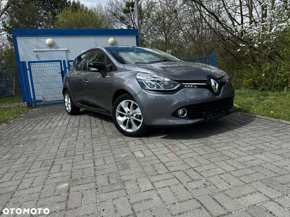 Renault Clio 1.2 16V Limited EU6 - 4