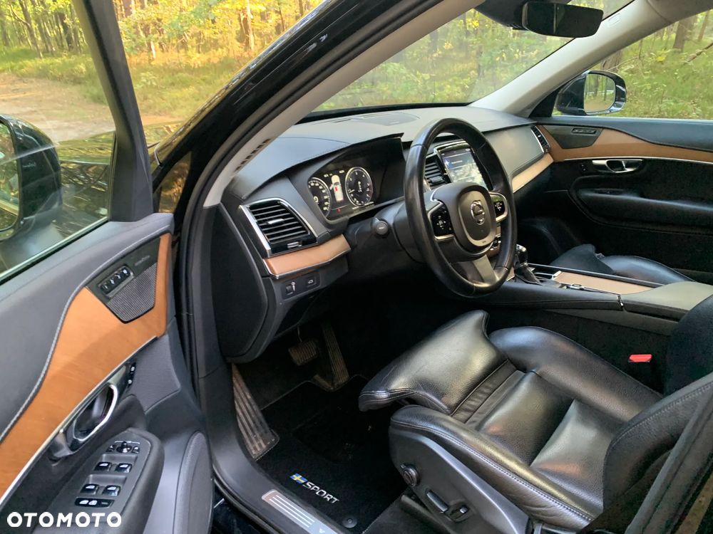 Volvo XC 90 B5 D AWD Inscription - 8