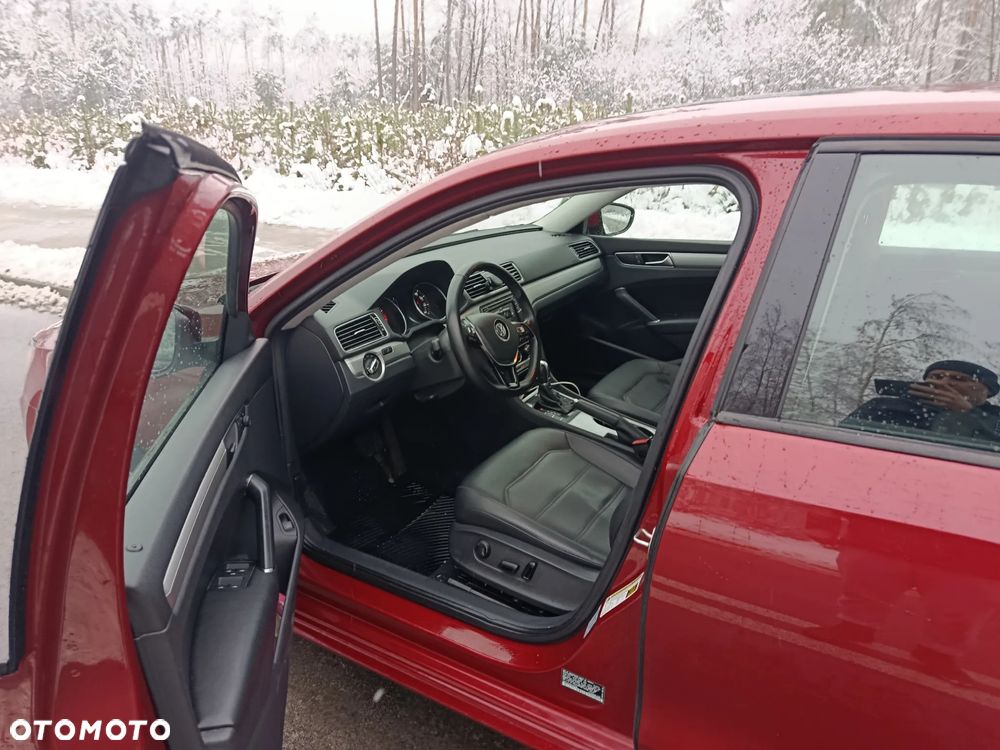 Volkswagen Passat 2.0 TSI DSG Comfortline - 10