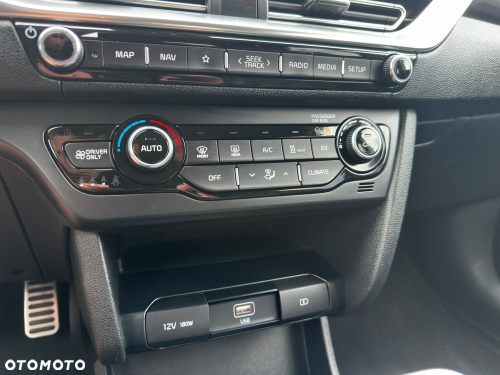 Kia Niro 64kWh XL - 21