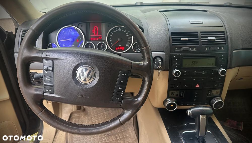 Volkswagen Touareg 2.5 R5 TDI DPF Tiptr - 3