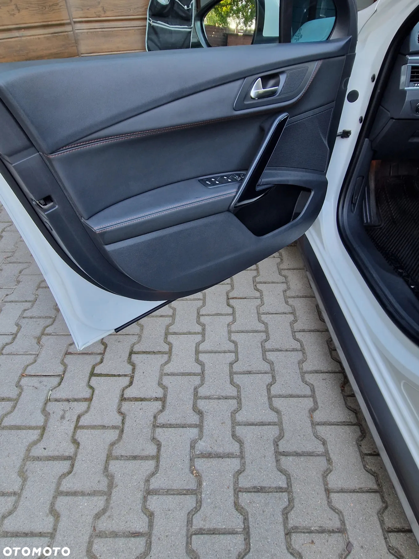 Peugeot 508 2.0 BlueHDi RXH S&S - 11