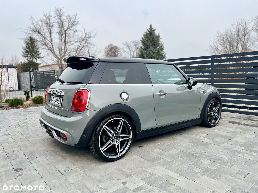 MINI Cooper S Standard - 12