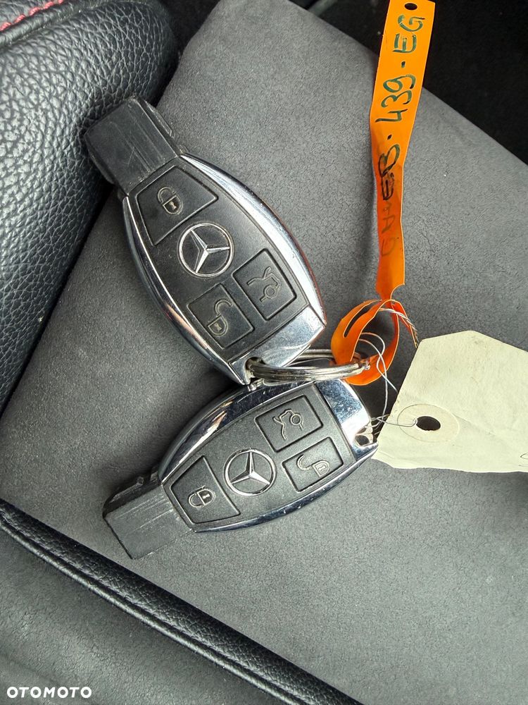Mercedes-Benz GLA - 20
