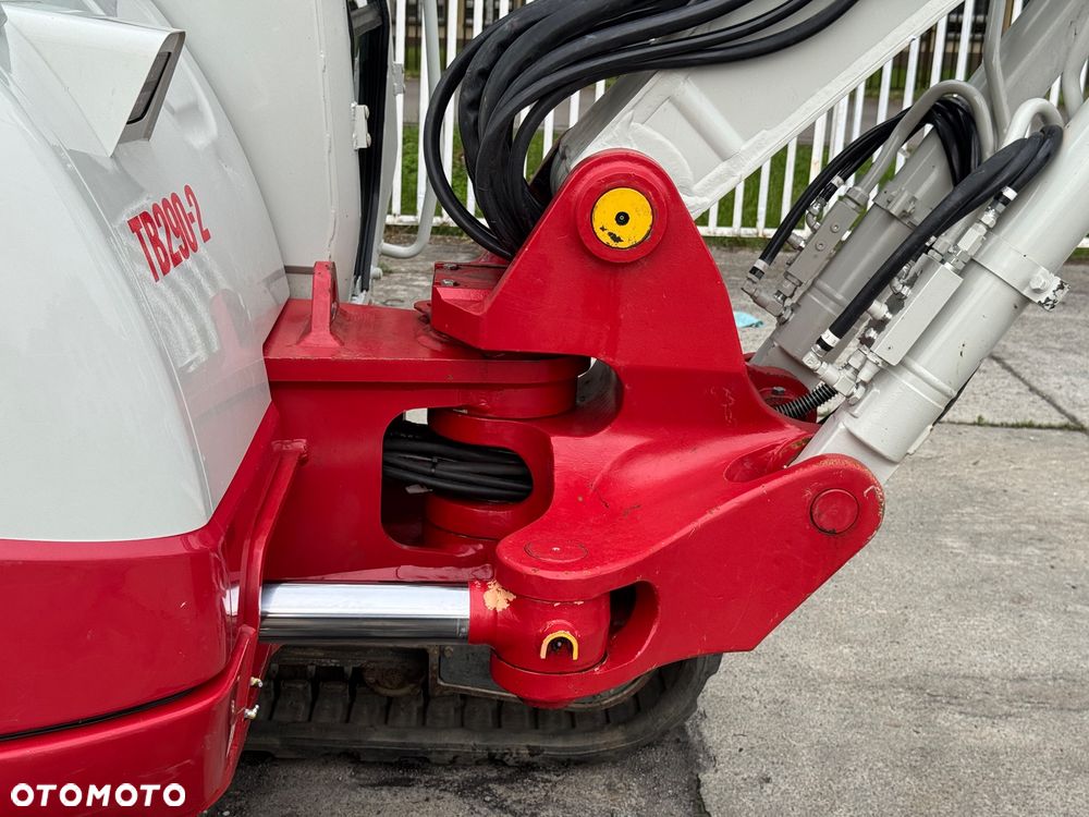 Takeuchi TB290 - 11