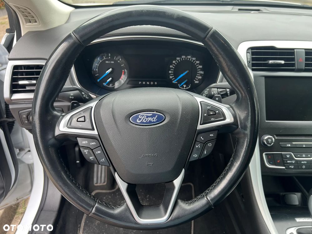 Ford Mondeo - 18