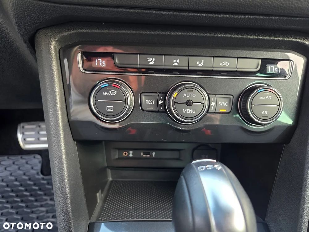 Volkswagen Tiguan - 24