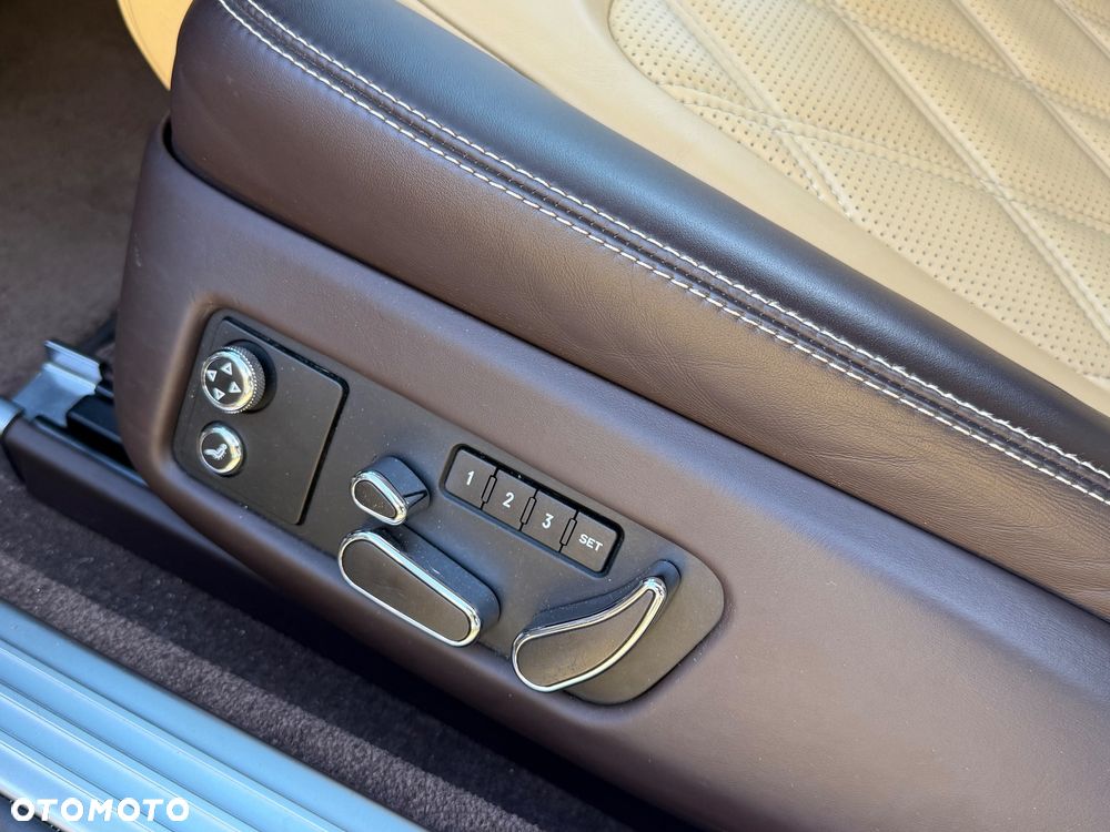 Bentley Continental GT V8 - 30