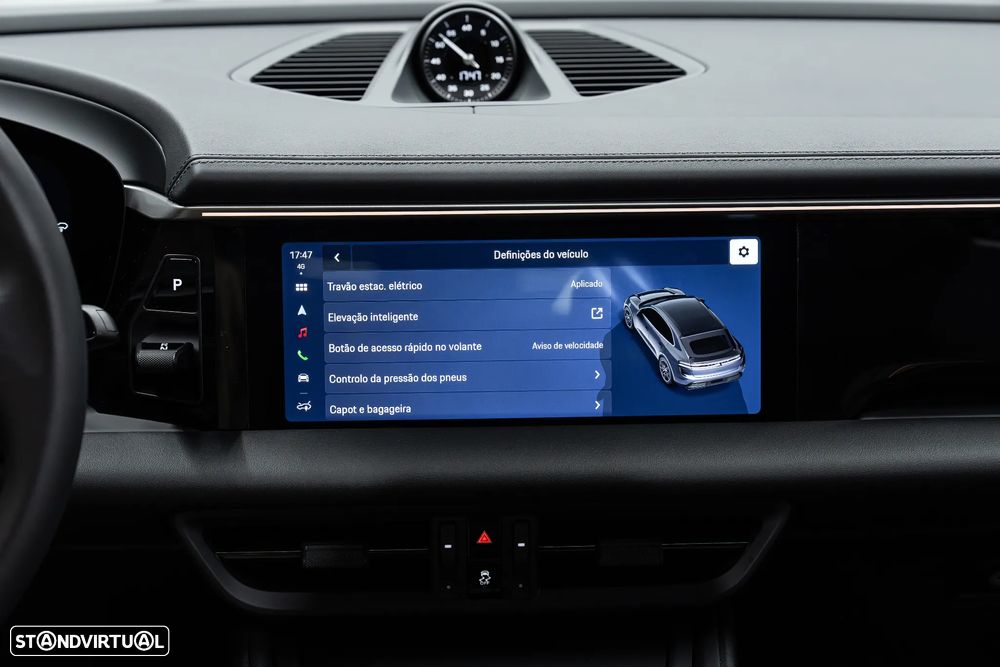 Porsche Macan Electric 4 - 47