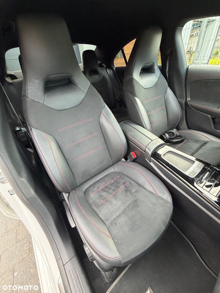 Mercedes-Benz CLA 200 mHEV Progressive 7G-DCT - 18