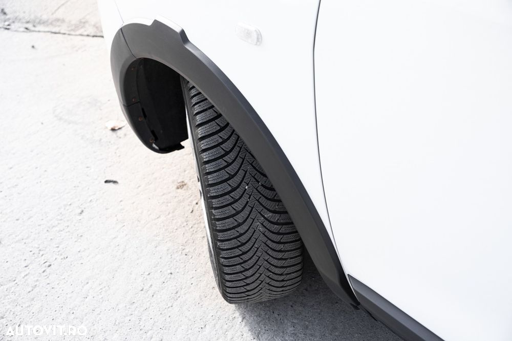 Dacia Lodgy dCi 110 Stepway Celebration - 8