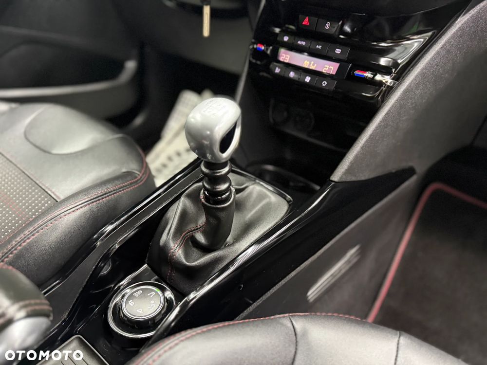 Peugeot 2008 PureTech 130 Stop&Start GT-Line Edition - 20