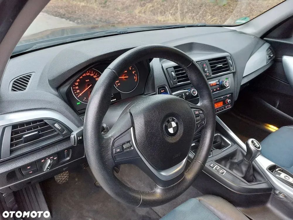 BMW Seria 1 118i Urban Line - 8