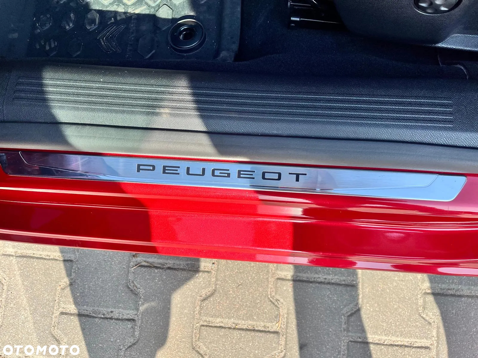 Peugeot 508 SW BlueHDi 130 GT S&S EAT8 - 17