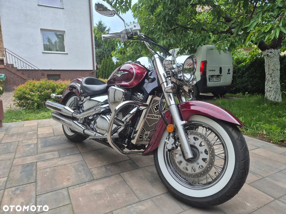 Suzuki VL 800 Volusia - Boulevard C50 - 1