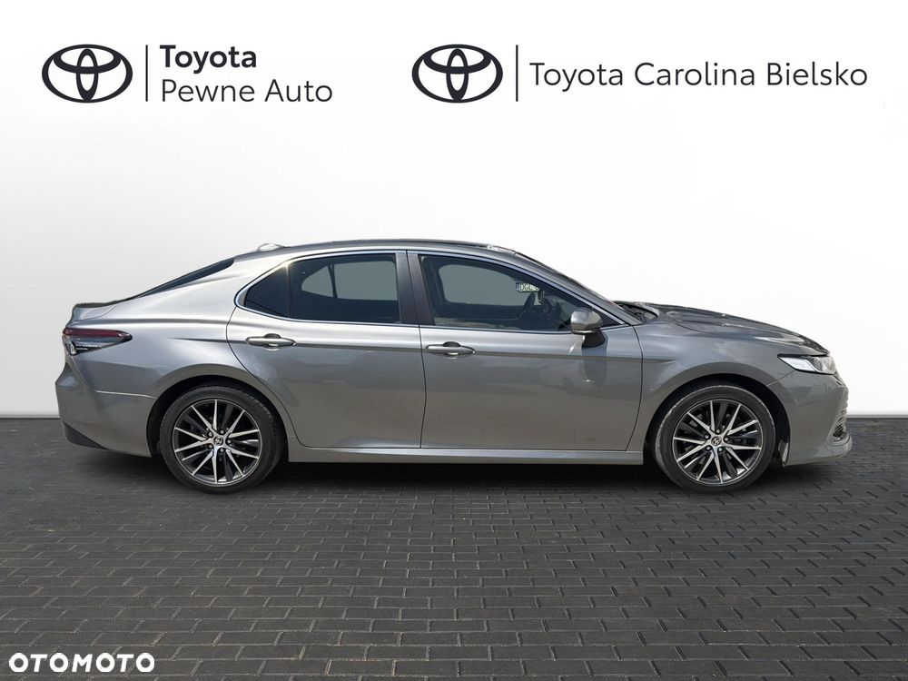 Toyota Camry 2.5 Hybrid Prestige CVT - 24