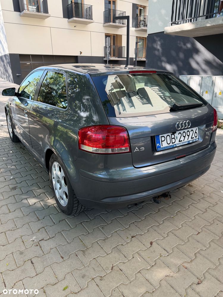 Audi A3 3-drzwiowe 1.9 TDI Attraction - 8