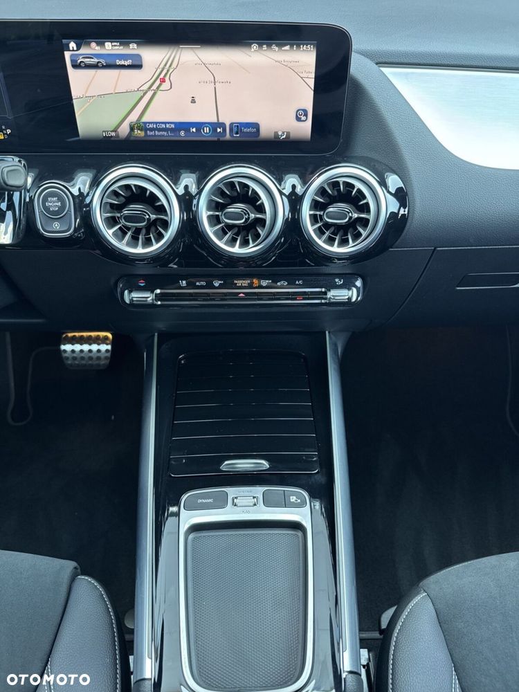 Mercedes-Benz GLA 200 mHEV AMG Line 7G-DCT - 22