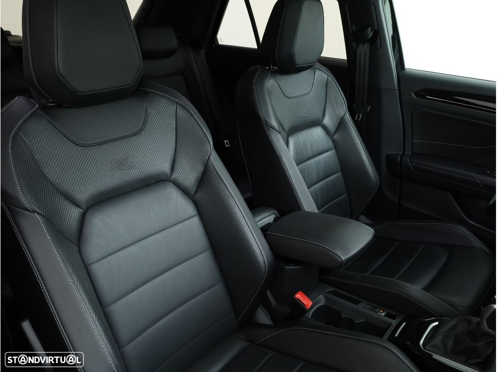 VW T-Roc 2.0 TDI R-Line DSG - 25