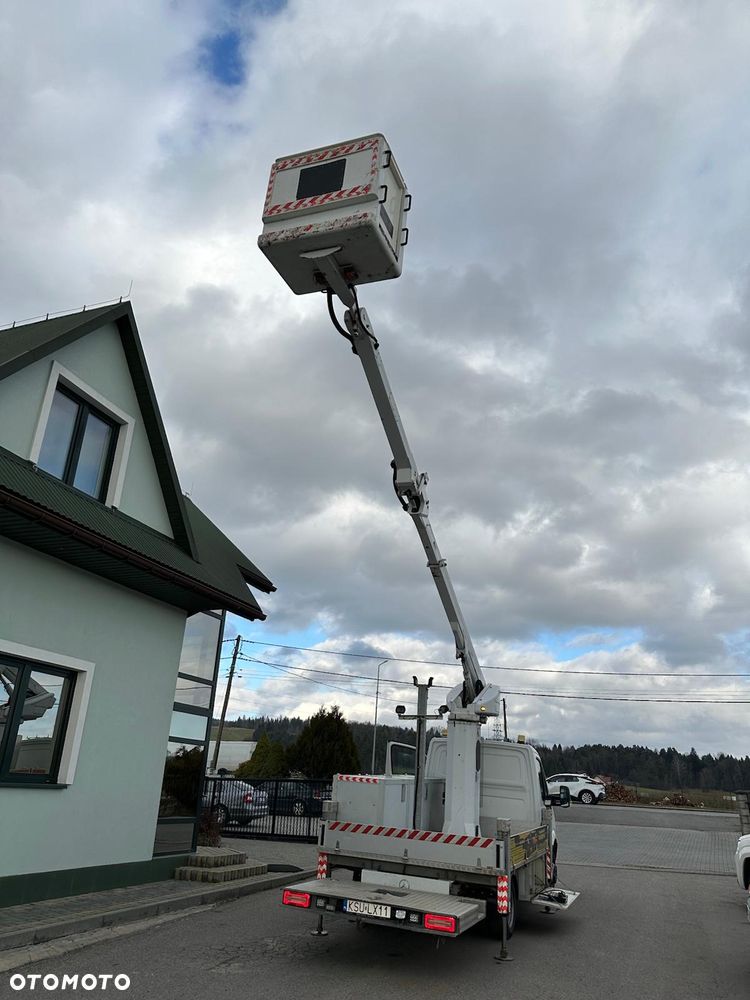 Mercedes-Benz Sprinter 516/37 - 14