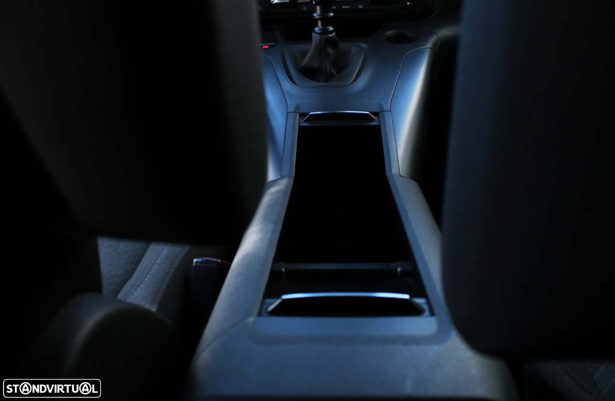 Peugeot Rifter 1.5 BlueHDi Longa Allure Pack 7L - 34