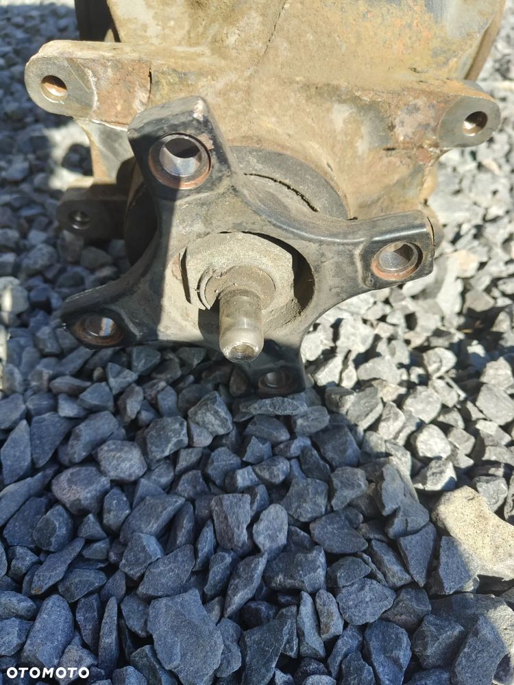 MERCEDES W211 SEDAN 3.2 CDI MOST TYLNY dyferencjał dyfer automat 2.47 - 4